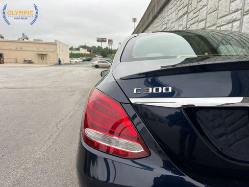 Used 2016 Mercedes-Benz C 300 4MATIC Sedan image 16