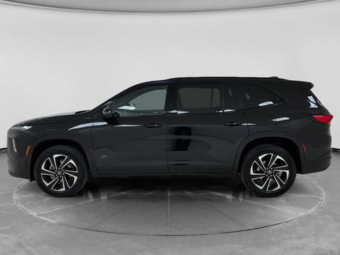 Used 2025 Buick Enclave Sport Touring w/ Super Cruise Package FWD image 6