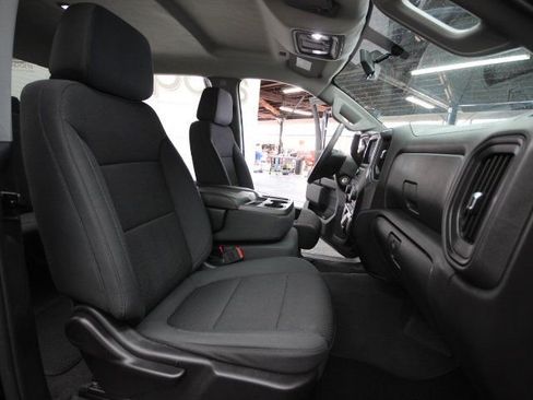 Used 2020 Chevrolet Silverado 1500 Custom w/ Custom Value Package image 20