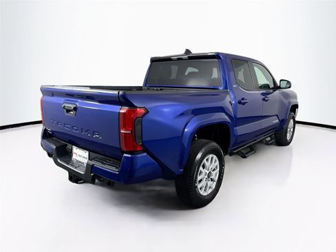Certified 2024 Toyota Tacoma SR5 image 11