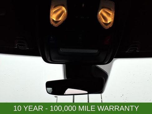 New 2026 RAM 1500 4x4 Crew Cab image 17