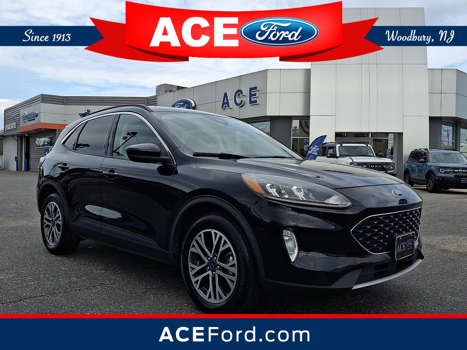 Certified 2020 Ford Escape SEL AWD/4WD image 1