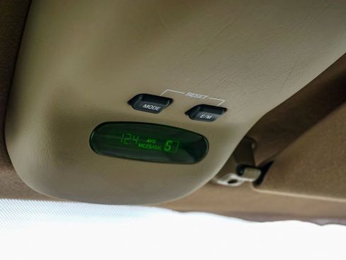 Used 2001 Ford F350 4x4 Crew Cab DRW Super Duty image 61