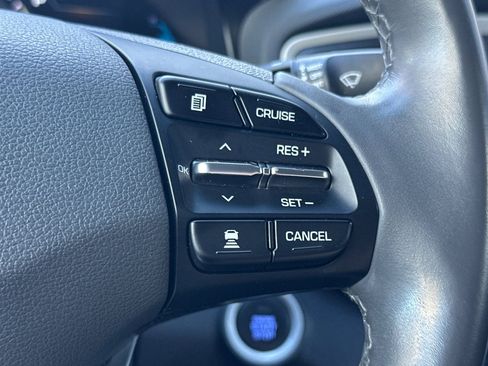 Used 2019 Hyundai Ioniq Limited image 30