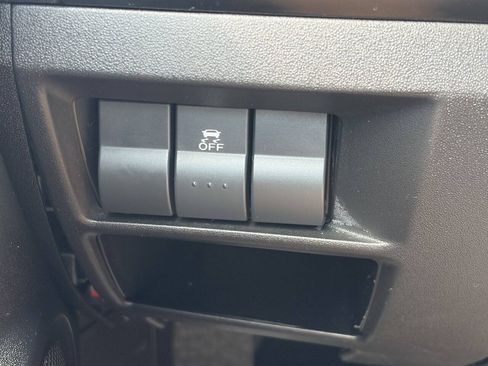 Used 2013 MAZDA MX-5 Miata Sport RWD image 15