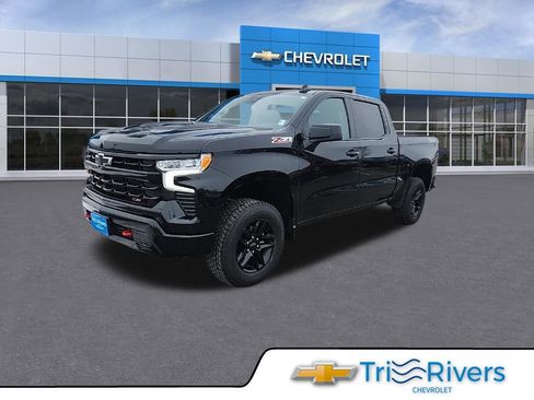 Used 2024 Chevrolet Silverado 1500 LT Trail Boss AWD/4WD image 1