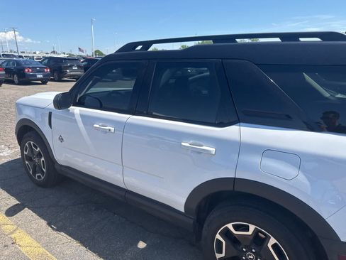 Used 2023 Ford Bronco Sport Outer Banks w/ Tech Package AWD/4WD image 19