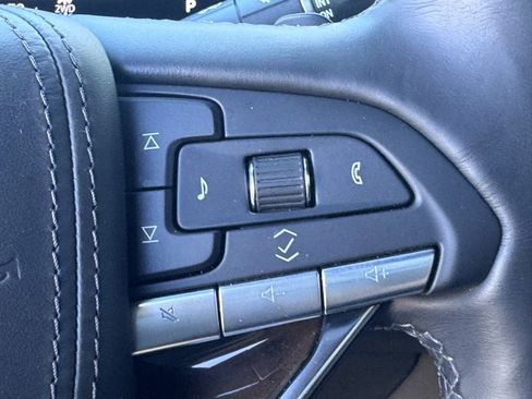 Used 2024 Cadillac Escalade Sport Platinum w/ LPO, ONYX Package image 24