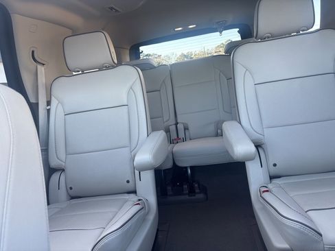 Used 2024 GMC Yukon Denali image 25
