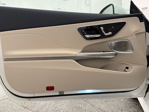 New 2026 Mercedes-Benz CLE 300 4MATIC Coupe image 12