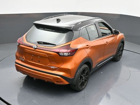 Used 2023 Nissan Kicks SR image 34
