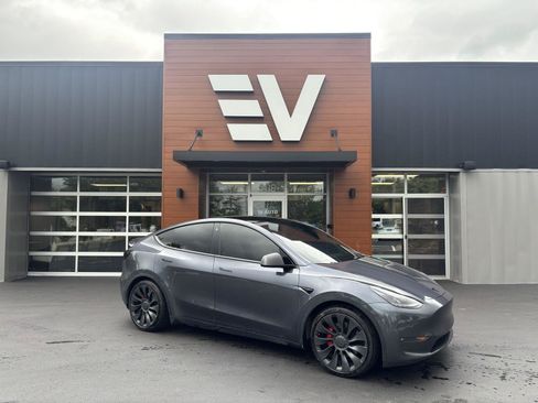 Used 2021 Tesla Model Y Performance AWD/4WD image 1