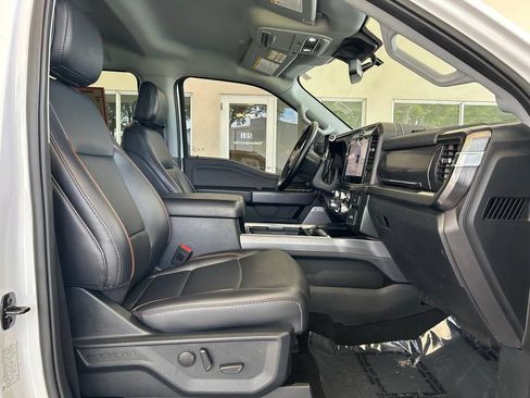 Used 2025 Ford F350 Lariat w/ FX4 Off-Road Package AWD/4WD image 26