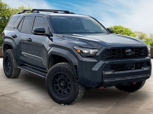 Used 2025 Toyota 4Runner TRD Off-Road Premium AWD/4WD image 8