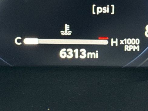 Used 2024 Toyota RAV4 Limited image 20