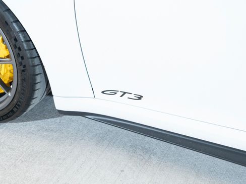 Certified 2026 Porsche 911 GT3 RWD image 14