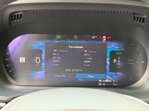 Certified 2024 Volvo XC60 T8 Plus w/ Protection Package Premier AWD/4WD image 10