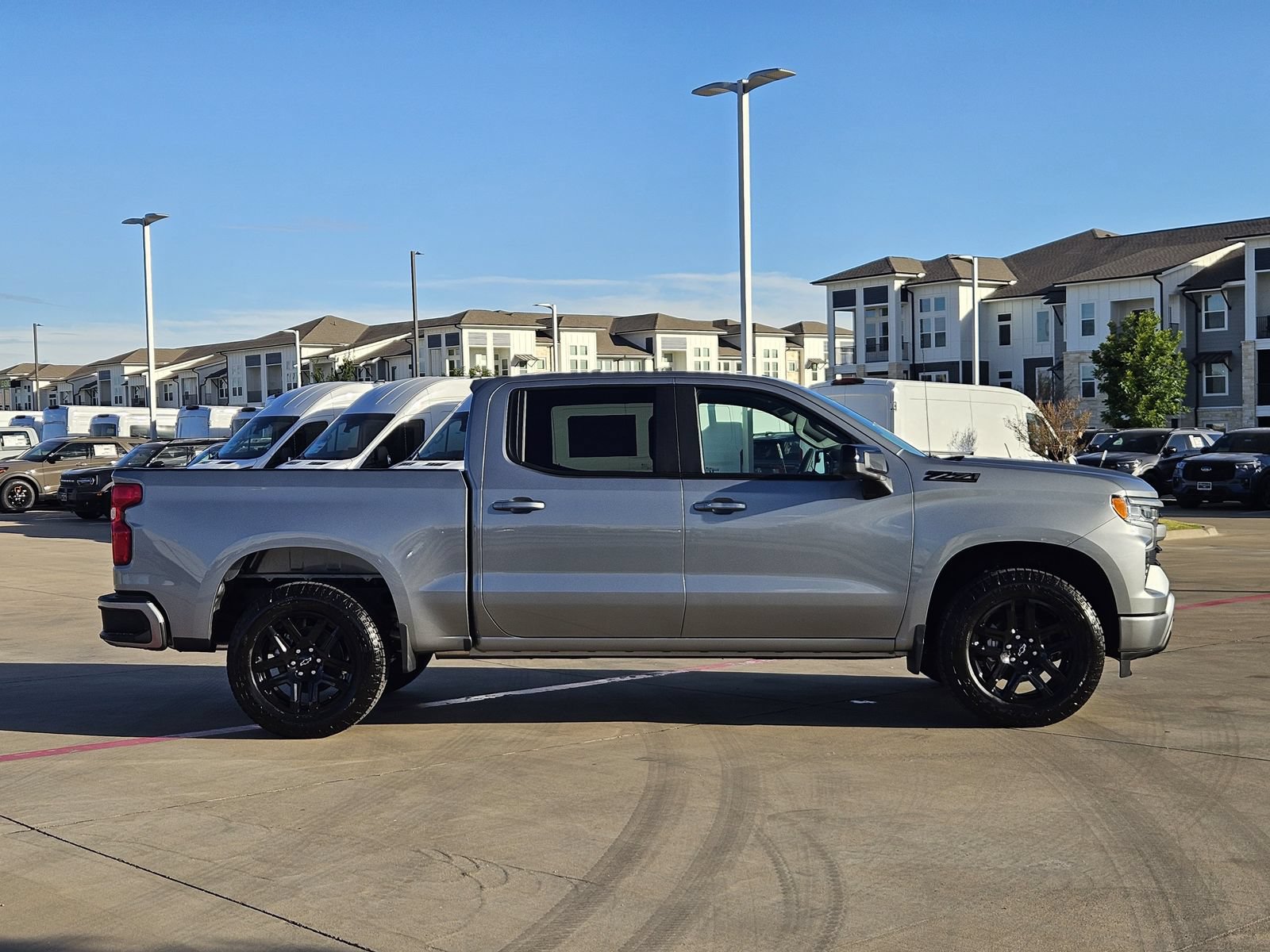 New 2026 Chevrolet Silverado 1500 RST w/ Z71 Off-Road Package AWD/4WD image 7