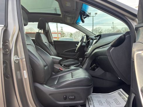 Used 2014 Hyundai Santa Fe Sport 2.0T w/ Technology Package 05 image 22