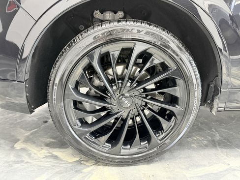 Used 2025 Lincoln Aviator Reserve w/ Jet Appearance Package AWD/4WD image 35