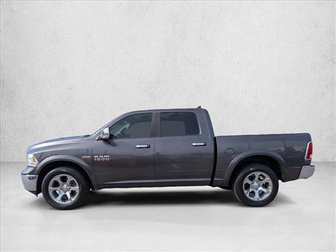Used 2014 RAM 1500 Laramie w/ Convenience Group AWD/4WD image 7