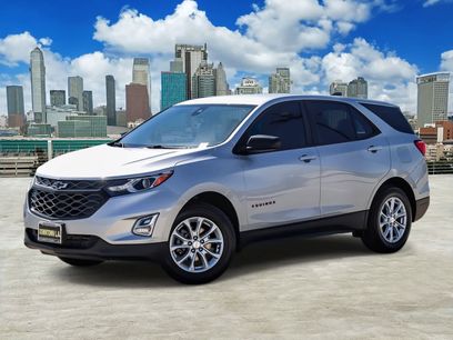 Used 2020 Chevrolet Equinox LS w/ LPO, Blackout Package