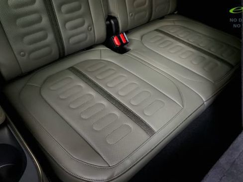 Used 2024 Rivian R1S Adventure AWD/4WD image 44