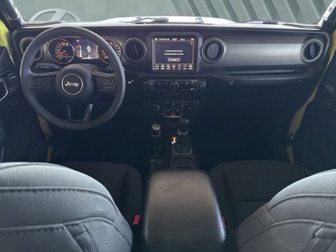 Used 2023 Jeep Wrangler Unlimited Sport image 13