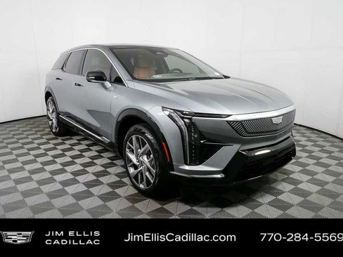 New 2026 Cadillac Optiq Luxury 2 RWD image 1