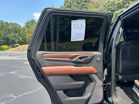 Used 2023 GMC Yukon Denali Ultimate AWD/4WD image 62