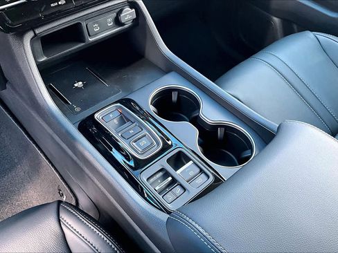 Used 2026 Honda Pilot Touring image 7