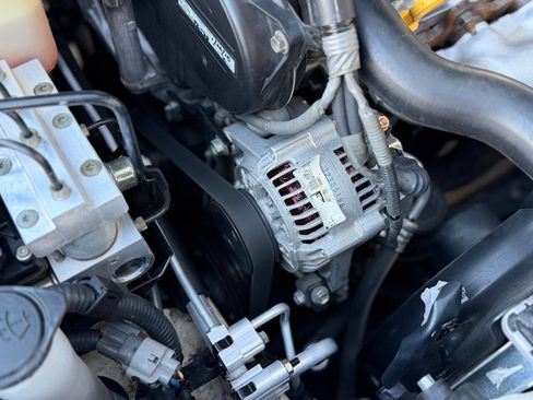 Used 1996 Toyota Avalon XLS image 79