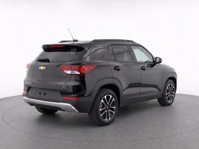 Used 2024 Chevrolet TrailBlazer LT AWD/4WD image 6