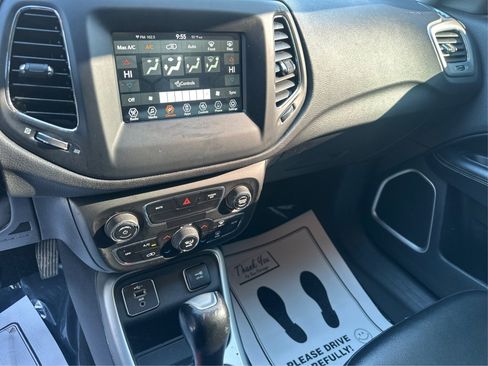 Used 2020 Jeep Compass Latitude w/ Popular Equipment Group image 23