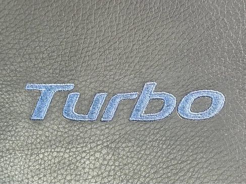 Used 2013 Hyundai Veloster Turbo w/ Ultimate Pkg image 11