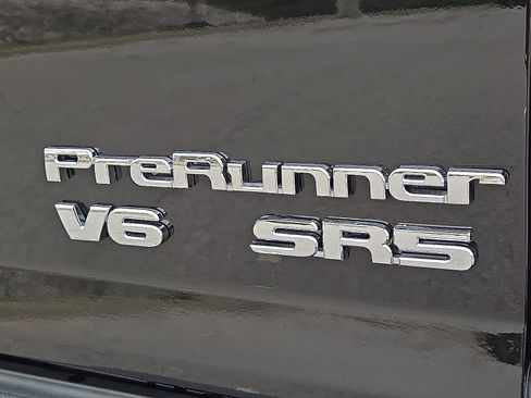 Used 2006 Toyota Tacoma PreRunner image 9