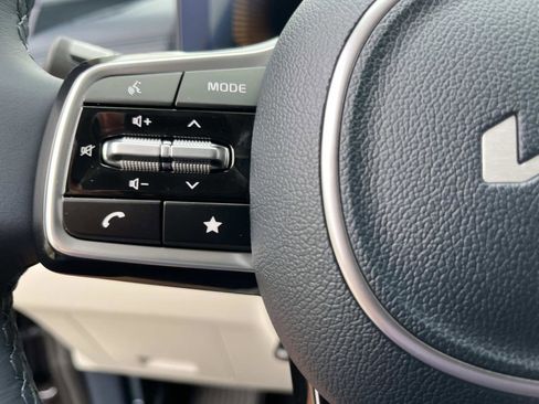 New 2026 Kia Carnival EX FWD image 29