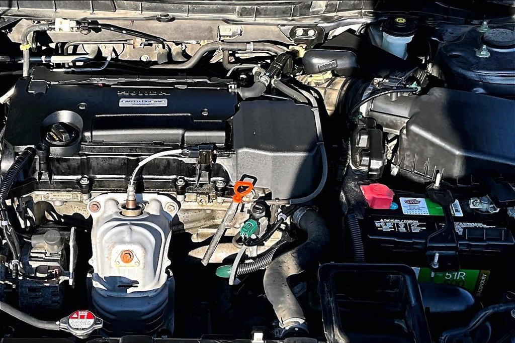 Used 2016 Honda Accord LX image 10