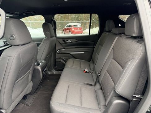 Certified 2024 Chevrolet Traverse LS image 23