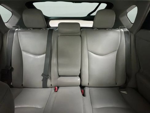 Used 2012 Toyota Prius Three FWD image 18