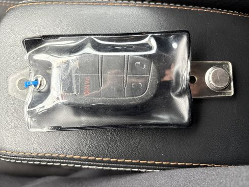 Used 2018 Jeep Compass Sport image 33