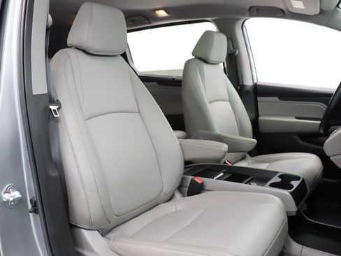 Used 2023 Honda Odyssey EX-L image 26
