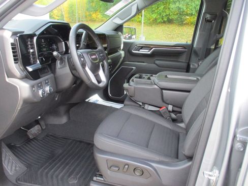 Certified 2023 GMC Sierra 1500 Elevation image 11