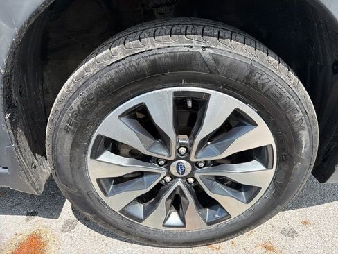Certified 2023 Subaru Outback Limited AWD/4WD image 17