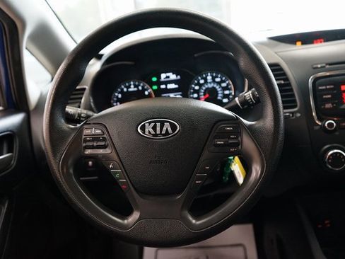 Used 2018 Kia Forte LX image 23