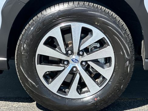 Certified 2025 Subaru Outback Premium image 25