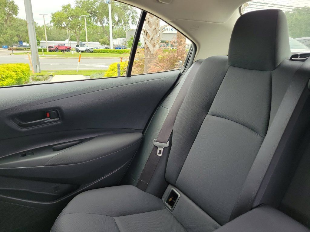 Used 2024 Toyota Corolla LE FWD image 13