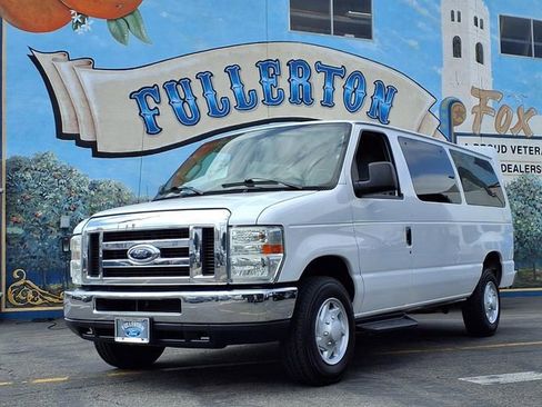 Used 2014 Ford E-350 and Econoline 350 XLT RWD image 1
