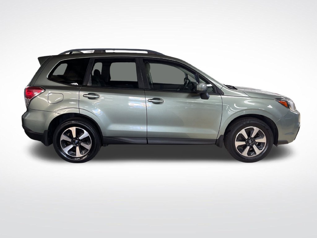 Used 2018 Subaru Forester 2.5i Premium AWD/4WD image 7