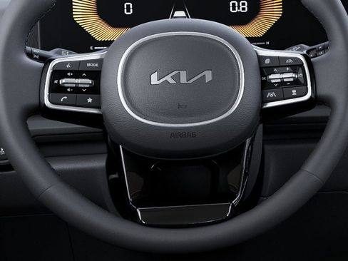New 2026 Kia Carnival EX FWD image 22